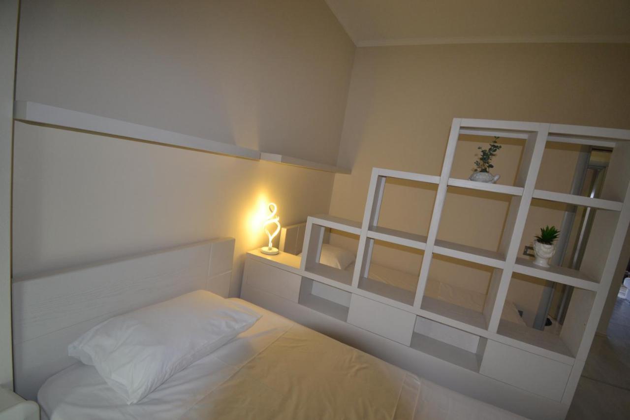 Luxury Penthouse B&E Apartment Sarande Ngoại thất bức ảnh