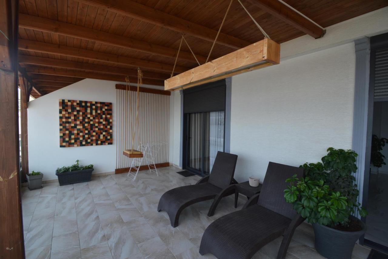 Luxury Penthouse B&E Apartment Sarande Ngoại thất bức ảnh