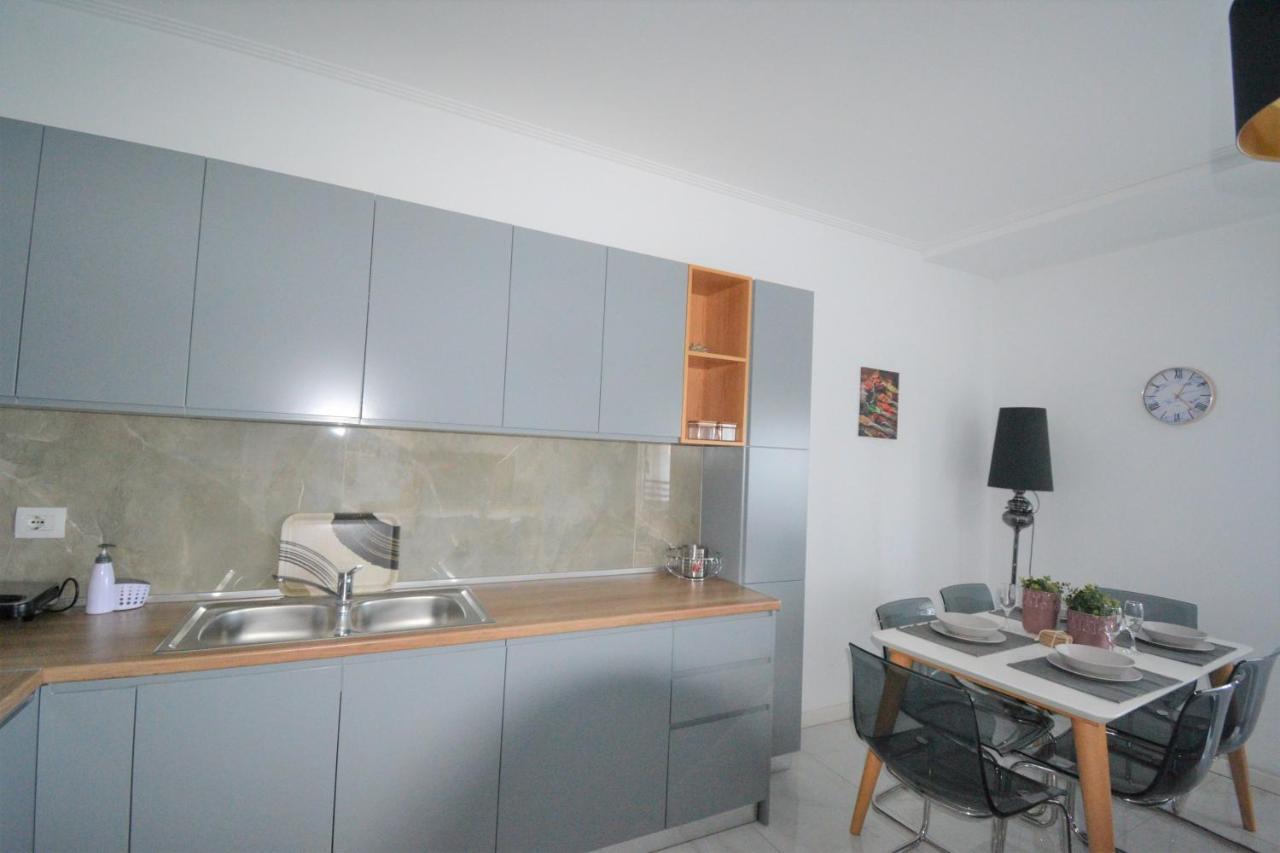 Luxury Penthouse B&E Apartment Sarande Ngoại thất bức ảnh